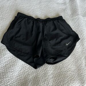 L Dri fit Nike Running shorts